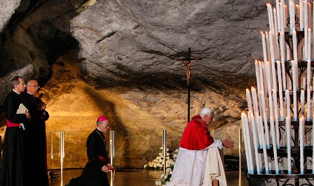 Benedict XVI: 1977 - 1981