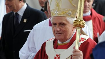 Benedict XVI: 1927 – 1953
